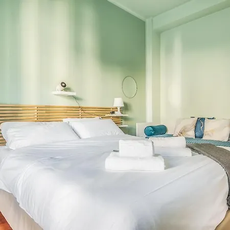 Cinema Airport 6 Minute Warmed Idropool And Patio Appartement Bergame